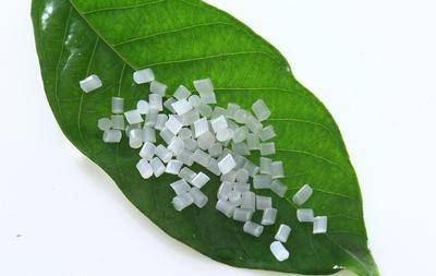透明尼龍等原料加工時(shí)對(duì)注塑機(jī)的要求知多少?